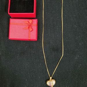 18k Saudi Gold Necklace only